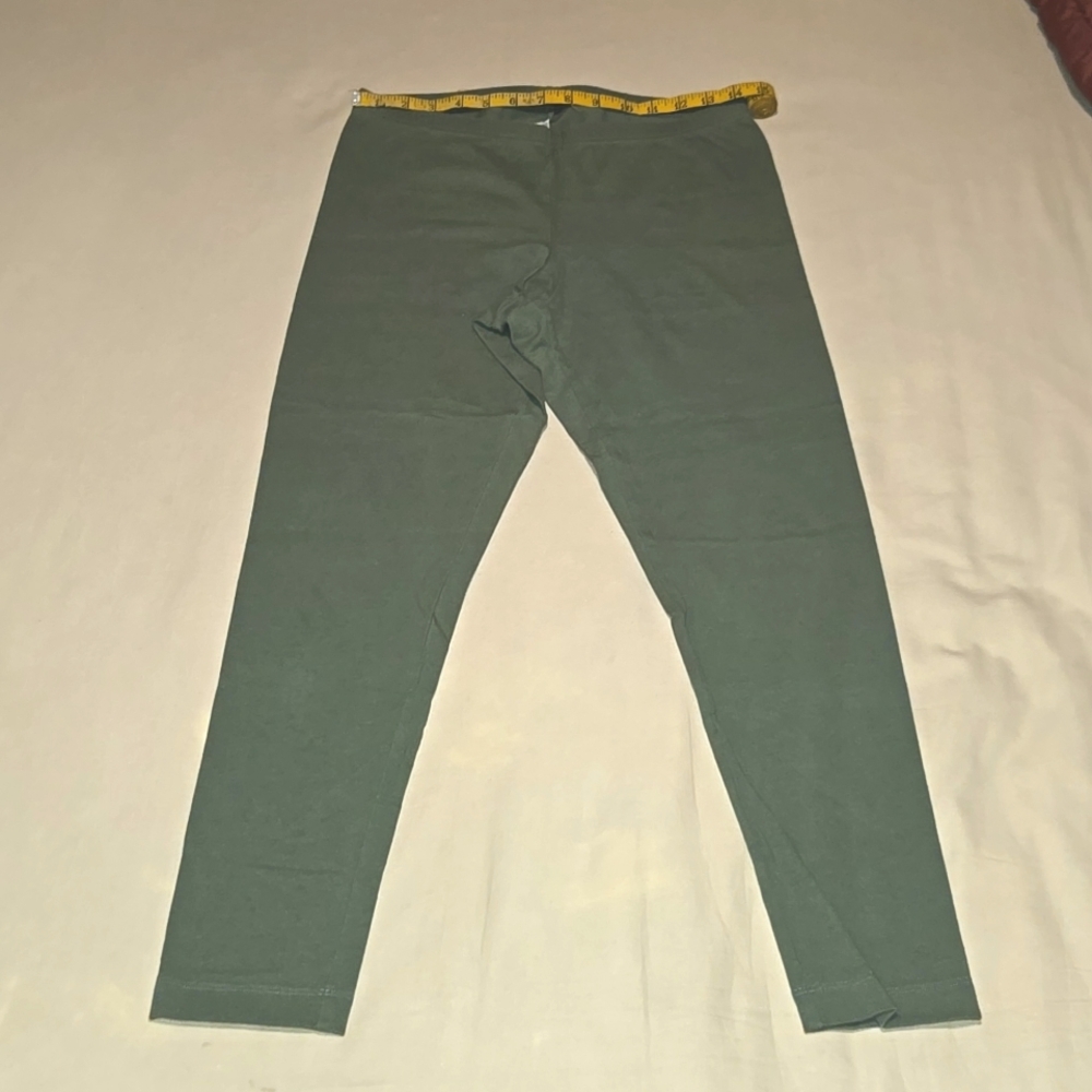 Green Old Navy Leggings